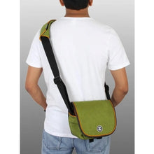 Load image into Gallery viewer, Crumpler CUP3000-003 Cupcake 3000 Bag for DSLR Camera -Green Onion