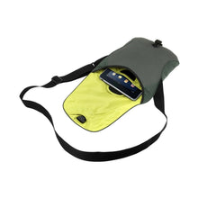 Load image into Gallery viewer, Crumpler PRCT-003 Prime Cut fits 15-inch Laptops- Silver / Charcoal.