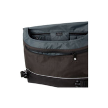 Load image into Gallery viewer, Crumpler PRY-L-001 Proper Roady Messenger Bag L for 15.4-inch Laptops -Black