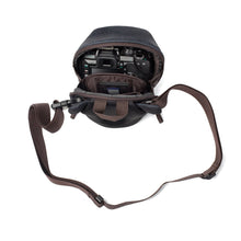 Load image into Gallery viewer, Crumpler QE150-006 Quick Escape Camera Bag 150 for Camcorder or Bridge Camera-Dark Denim