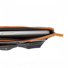 Load image into Gallery viewer, Crumpler SDLPS13-001 Shuttle Delight Laptop Pocket Sleeve 13" White Grey