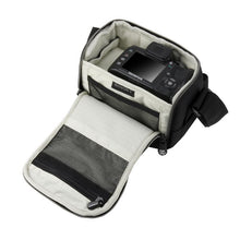 Load image into Gallery viewer, Crumpler BC-S-001 Banana Cube S for Mirror/Bridge Cameras with short zoom lens-Black