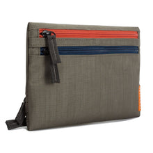 Load image into Gallery viewer, Crumpler ZIPTP-003 Zipple Travel Pouch Golden Wheed/ Lange