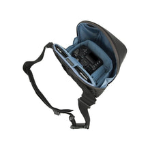 Load image into Gallery viewer, Crumpler QE800-001 Quick Escape 800 Camera Bag for SLR Camera iPad/Tablet 9.7-inch-Dull Black