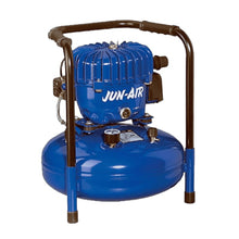 Load image into Gallery viewer, FOREVER Jun-Air 4-15 Air Silent Compressor compatible with Automatic Heat Presses.
