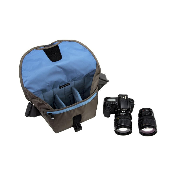 Crumpler LD4000-003 Light Delight Photo Bag 4000 for Semi-professional SLR camera with mid-size zoom lens-Dust Brown