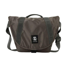 Load image into Gallery viewer, Crumpler LD4000-003 Light Delight Photo Bag 4000 for Semi-professional SLR camera with mid-size zoom lens-Dust Brown
