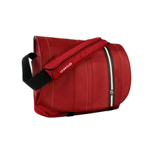 Crumpler UD-003 The UglyDivorce Leather Bag Dk.Red/White Fits 12-15.4 inch Laptops  ، تحميل الصورة في عارض المعرض

