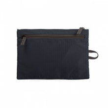 Load image into Gallery viewer, Crumpler ZIPFP-001 Zipple Travel Pouch Dk.Navy/ Carrot
