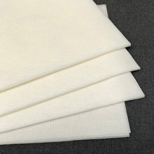 Madeira 051WL20W 051 E-ZEE WEBLON 44g For Fine Elastic/Stretch Fabrics &amp; Knitwear/Lightweight Fabrics 20cm x 20cm  ، تحميل الصورة في عارض المعرض

