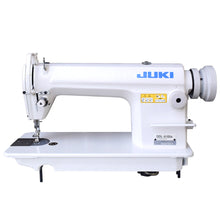 Juki DDL-8100e Industrial Lockstitch Sewing Machine Set with Servo Motor Complete Set  ، تحميل الصورة في عارض المعرض

