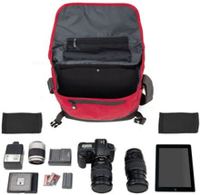Crumpler PRY7500-002 Proper Roady Camera Sling Bag 7500 Deep Red  ، تحميل الصورة في عارض المعرض


