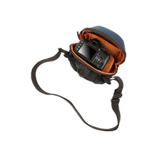 Crumpler QE500-001 Quick Escape 500 Camera Bag Dull Black  ، تحميل الصورة في عارض المعرض

