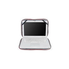 Crumpler SIRG13-003 Sir Gimp Laptop Sleeve fits 13 inch Laptop Red  ، تحميل الصورة في عارض المعرض

