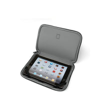 Crumpler TGIP-021 The Gimp iPad Black Fits New iPad/Tablet 9.7 inch  ، تحميل الصورة في عارض المعرض

